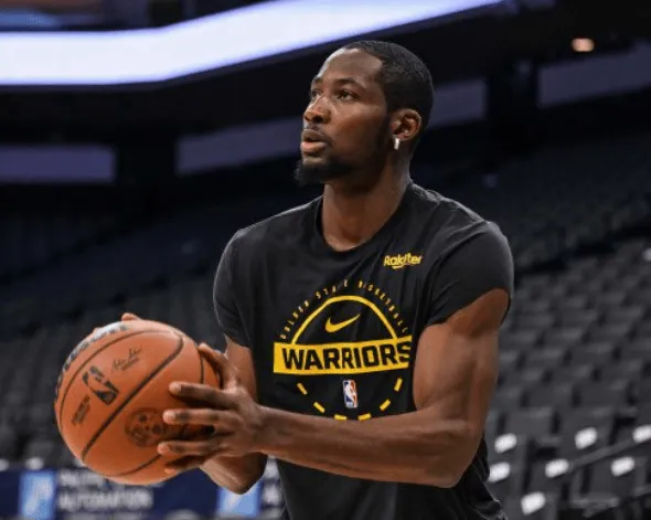 MK体育官网-Scotto：国王独行侠开拓者公牛热火和奇才都有意库明加